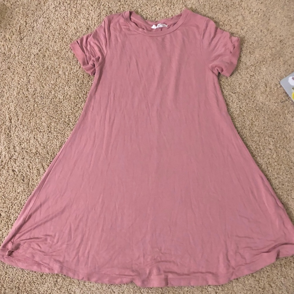 Forever 21 Mauve t-shirt dress!